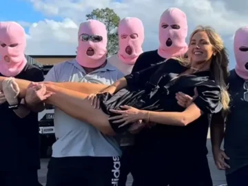 Annie Knight Sleeping 583 Men in 6 Hours