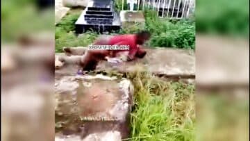 Graveyard Fvcking Læk Video Of Osun Man Pounding Married Woman Funmilayo Raw In Osogbo Cemetery – Caught By Grave Keeper Baba Tunde As Her Hubby Dey Abroad