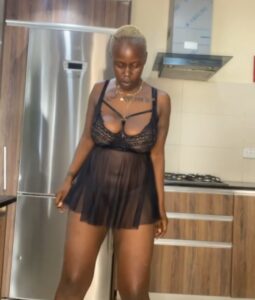Leak Sextape Video Of Jennifer And Her Client Fucking Hard In A Luxury Suite Near The Eko Hotels In Victoria Island, Lagos.