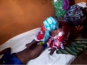 Leak Sextape Video Of Imman Wife, Amina Fucking Two Aboki Boys Inside Their Room Near Kurmi Market — You Will Not Believe Your Eyes After Watching This Married Mother Of Four